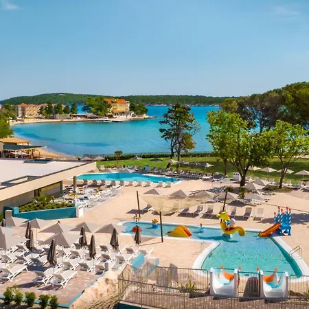 Holiday park Valamar Padova 4*